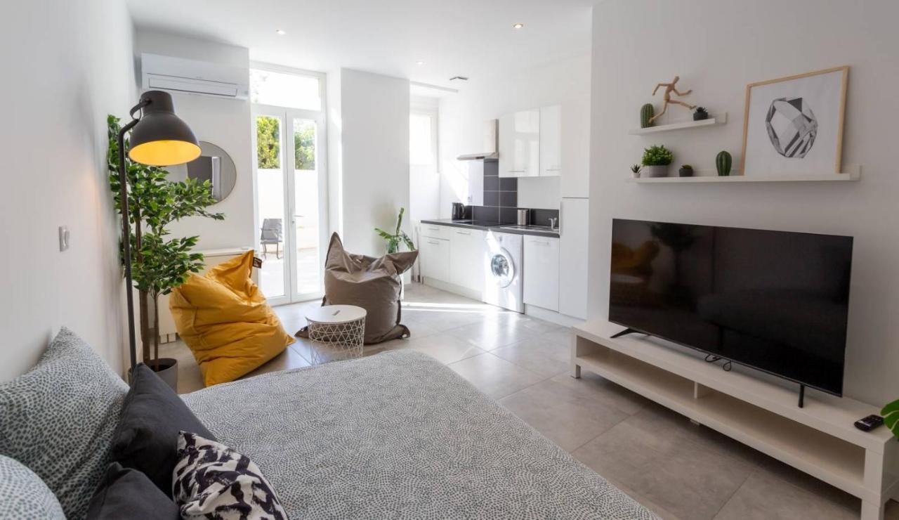MaxBnb - CLIMATISÉ - T2 37m2&terrasse 30m2 - Est Toulon Exterior foto
